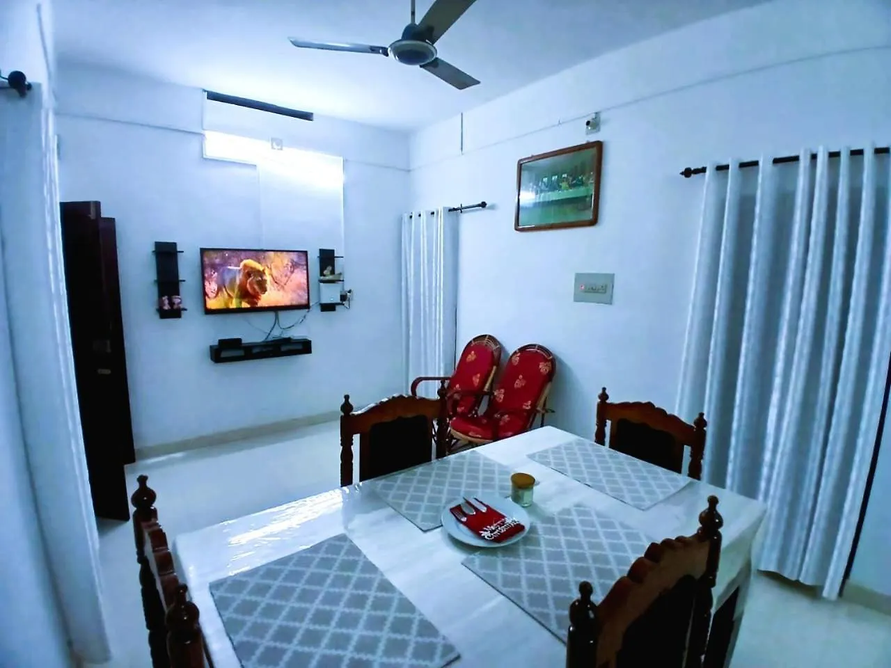 Alappuzha Family Vacation Villa - Layanila 0*,
