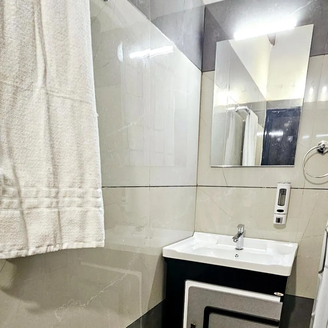 Alappuzha Family Vacation Villa - Layanila
